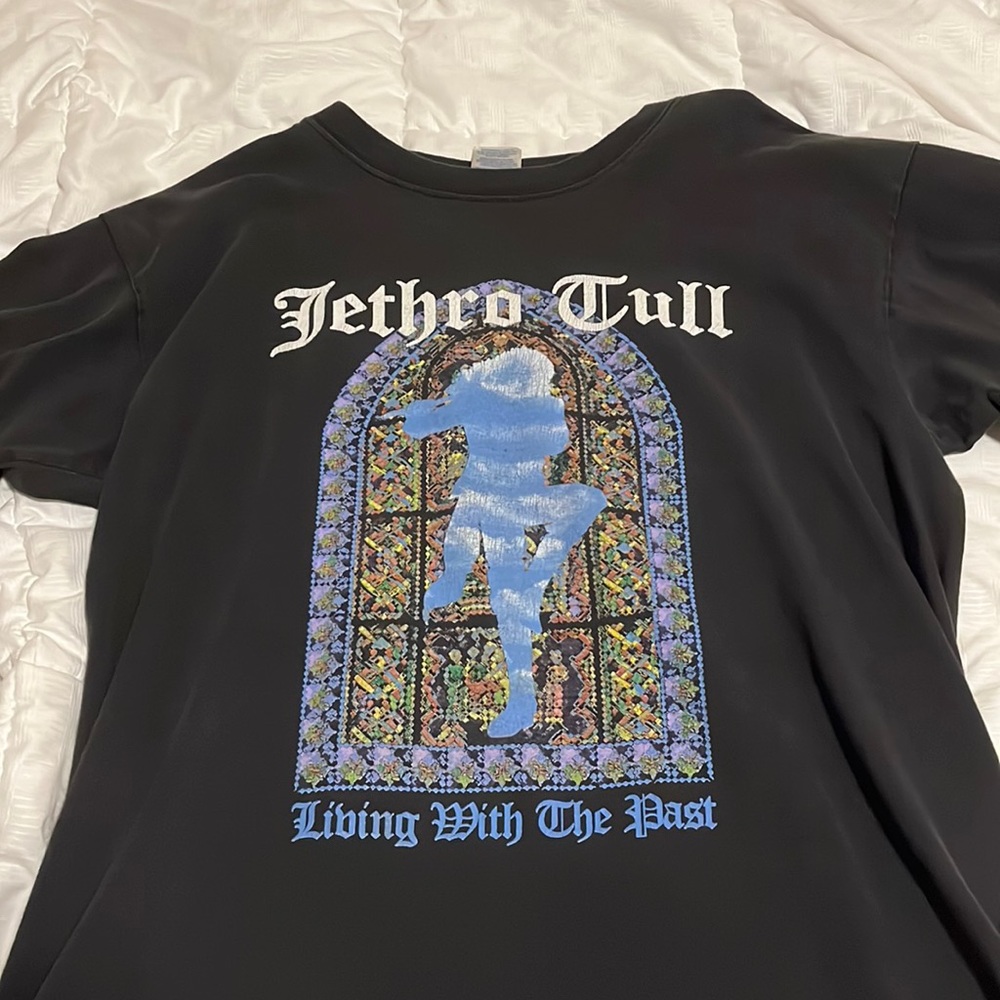 Vintage Jethro Tull 2002 tour shirt